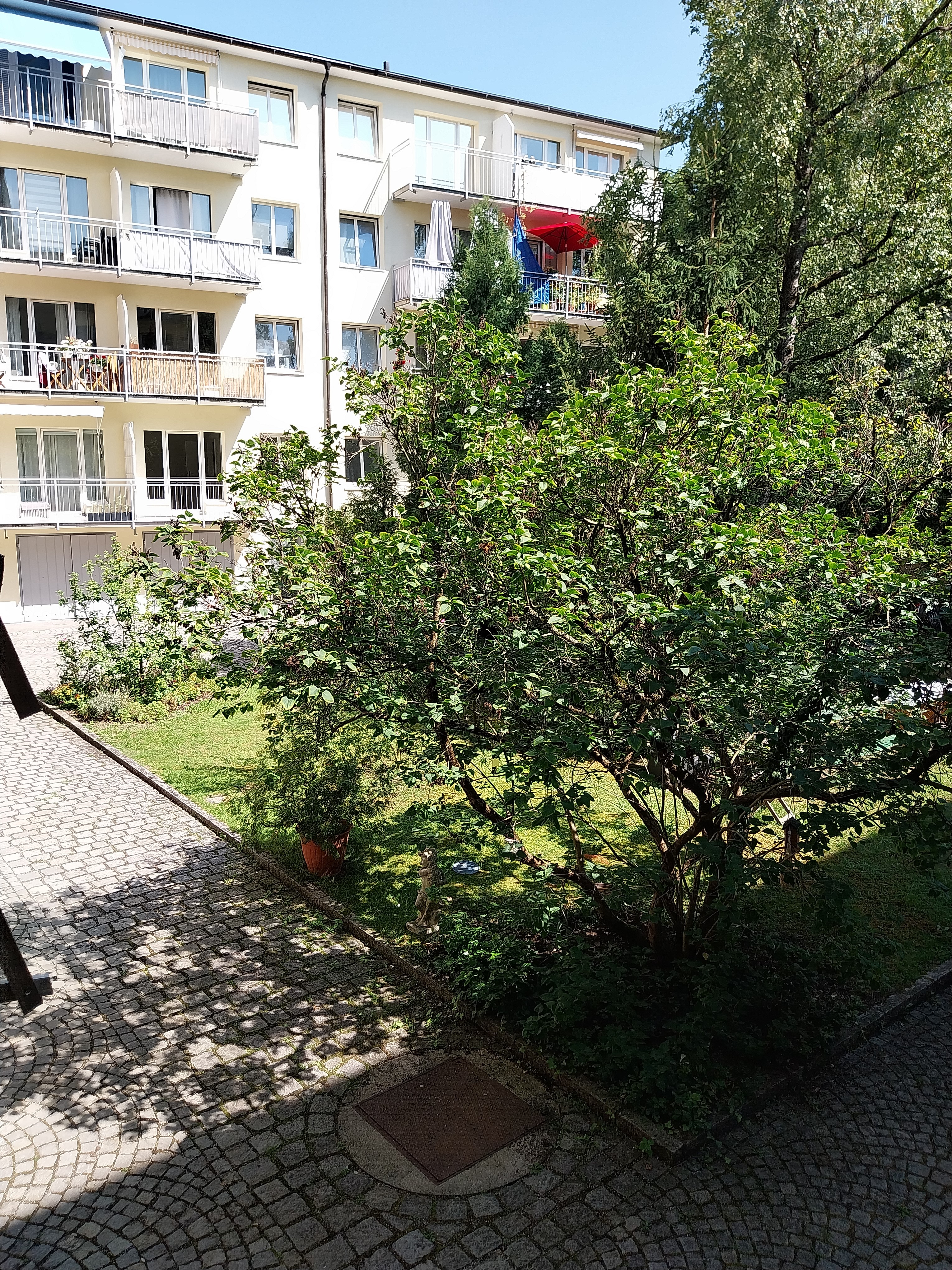 Property thumbnail 9