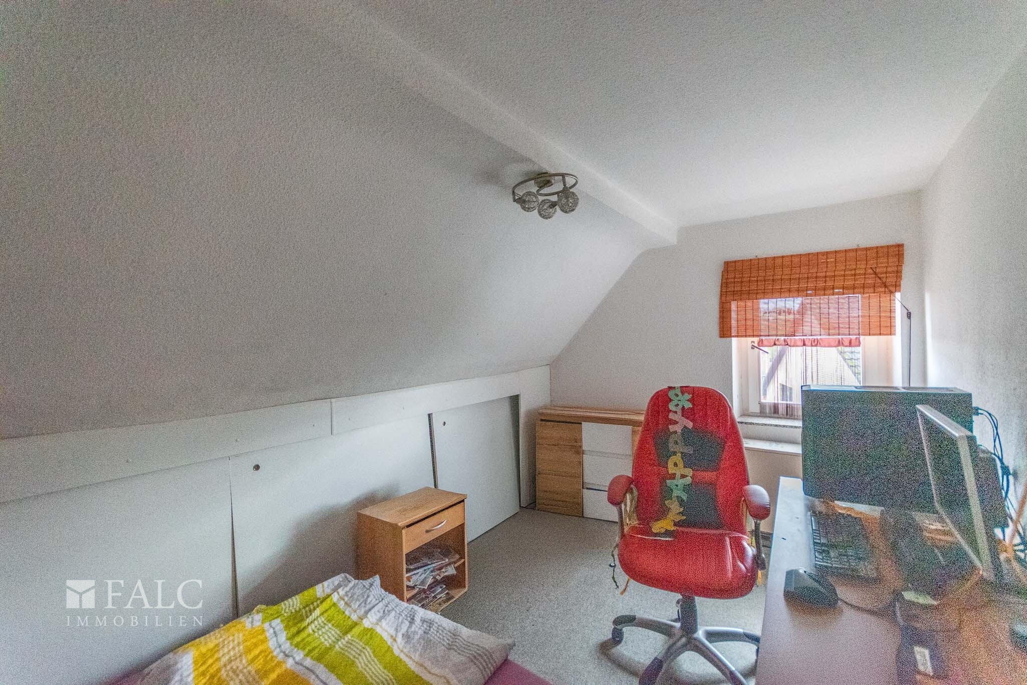 Charmantes Ein- bis Zweifamilienhaus mit viel Platz – Schwalmtal – Vorschaubild 11