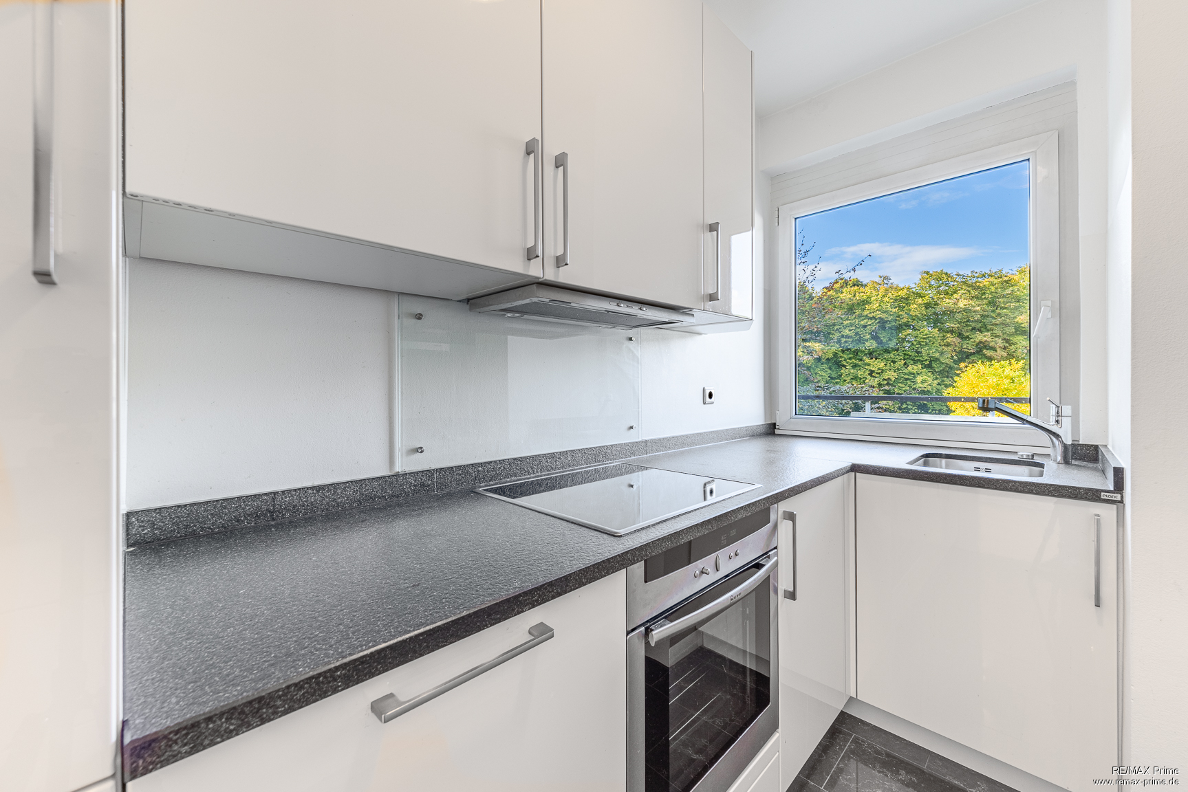 Property thumbnail 11