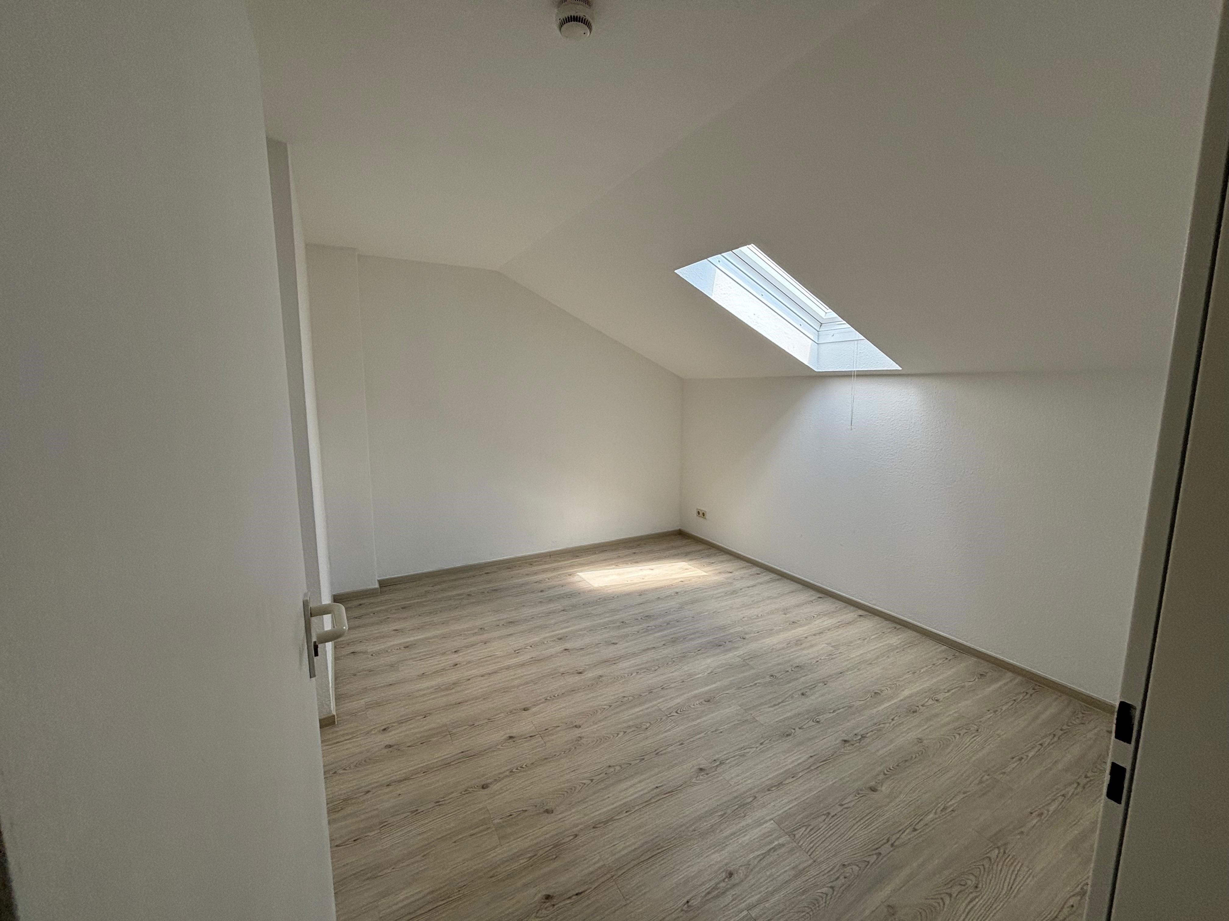 Gemütliche 3-Zimmer-Wohnung mit Charme – Magdeburg – Vorschaubild 3
