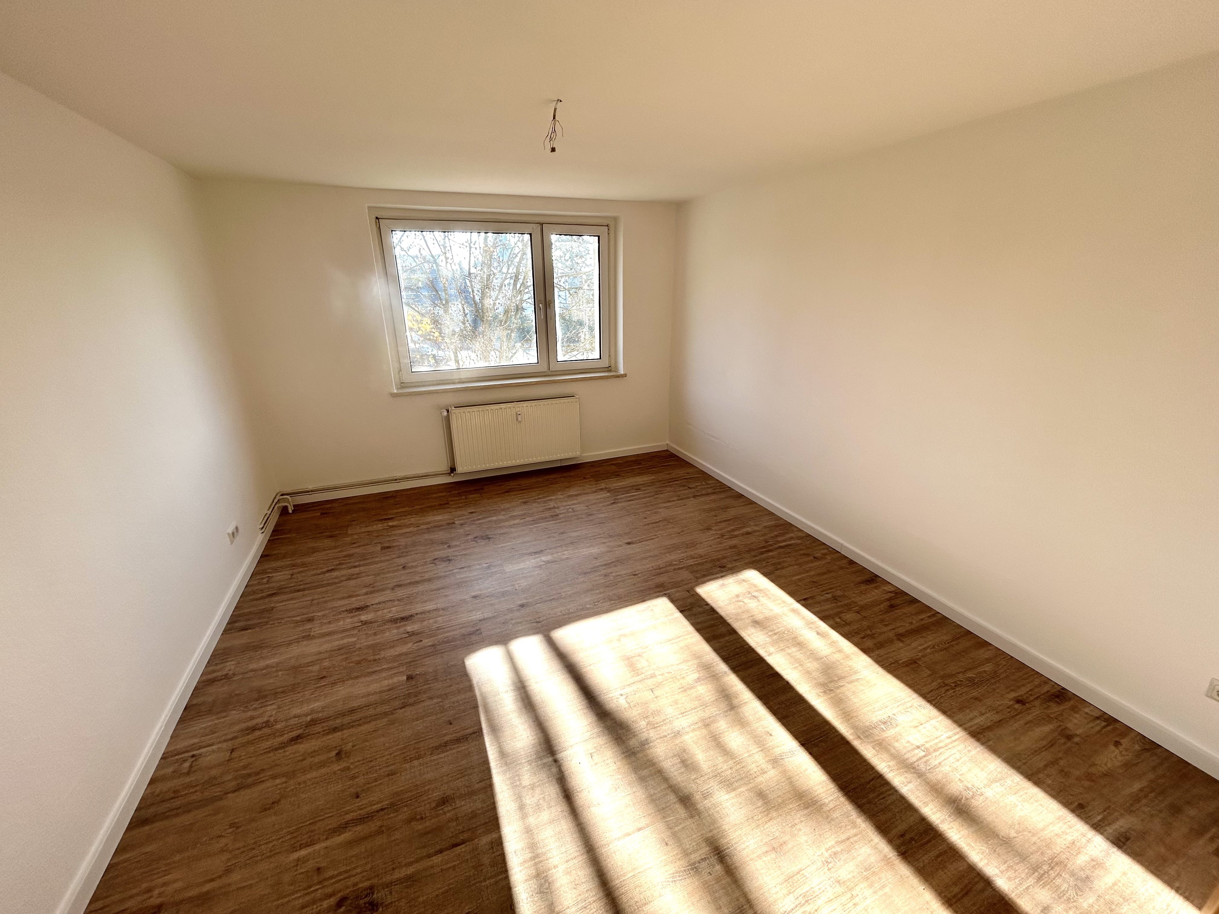 Helle 3-Raum-Wohnung in Stadtfeld West – Magdeburg – Vorschaubild 2