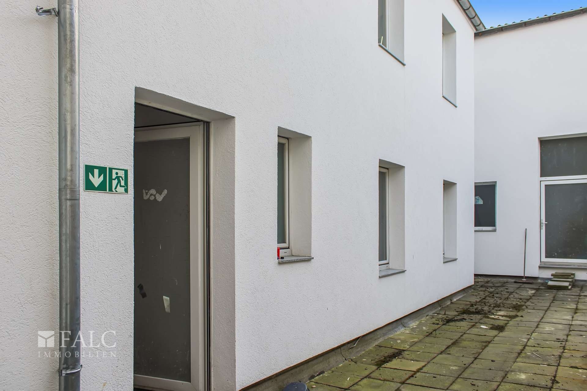 Renditestarke Kapitalanlage: Wohn- und Geschäftshaus in begehrter Lage – Eschweiler – Vorschaubild 9