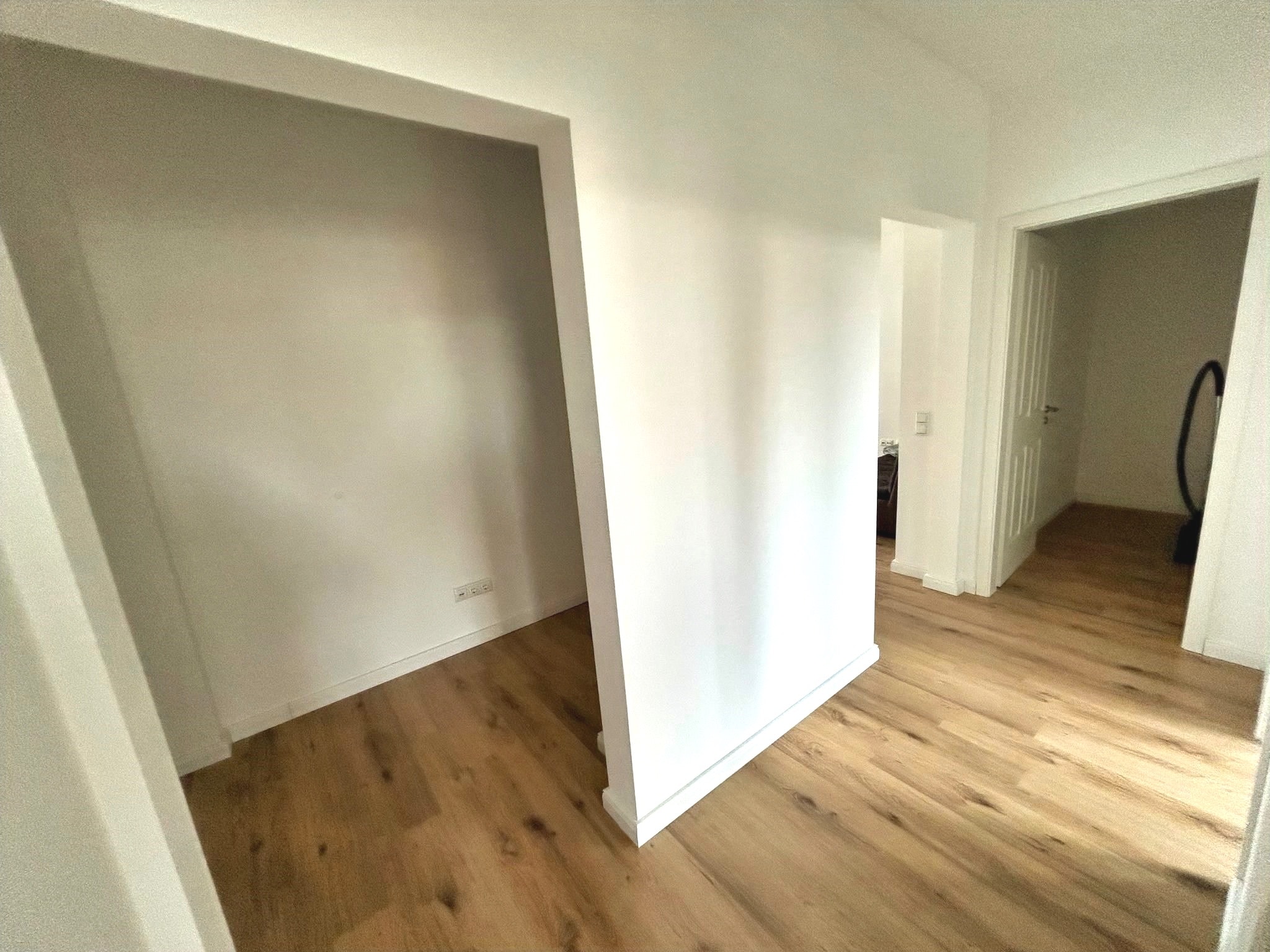 Energieeffiziente und moderne 2-Zimmer-Wohnung mit Balkon in Elbnähe! – Magdeburg – Vorschaubild 8