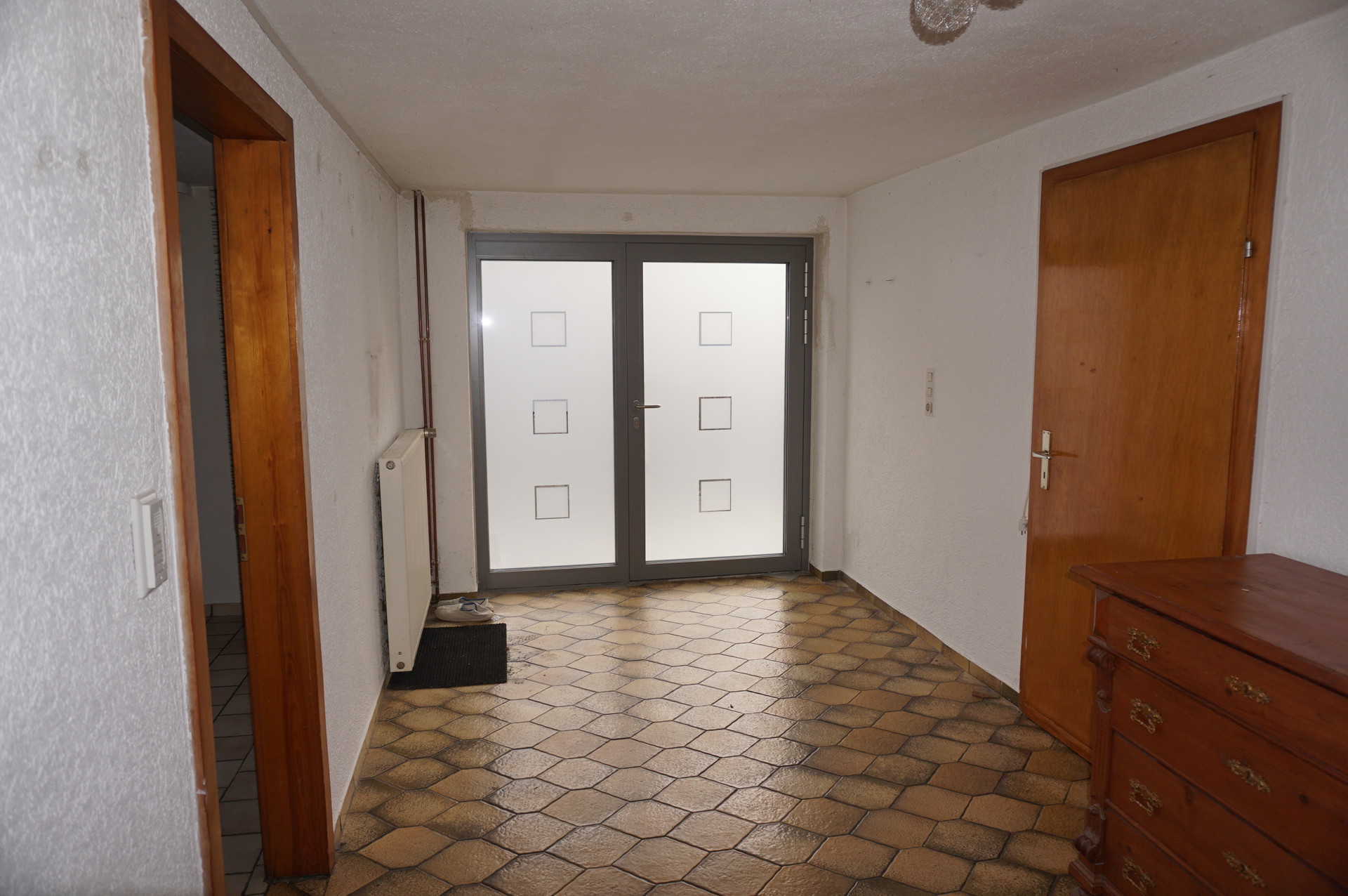 Viel Platz für eine große Familie. Keine Käuferprovision! – Morschen – Vorschaubild 9