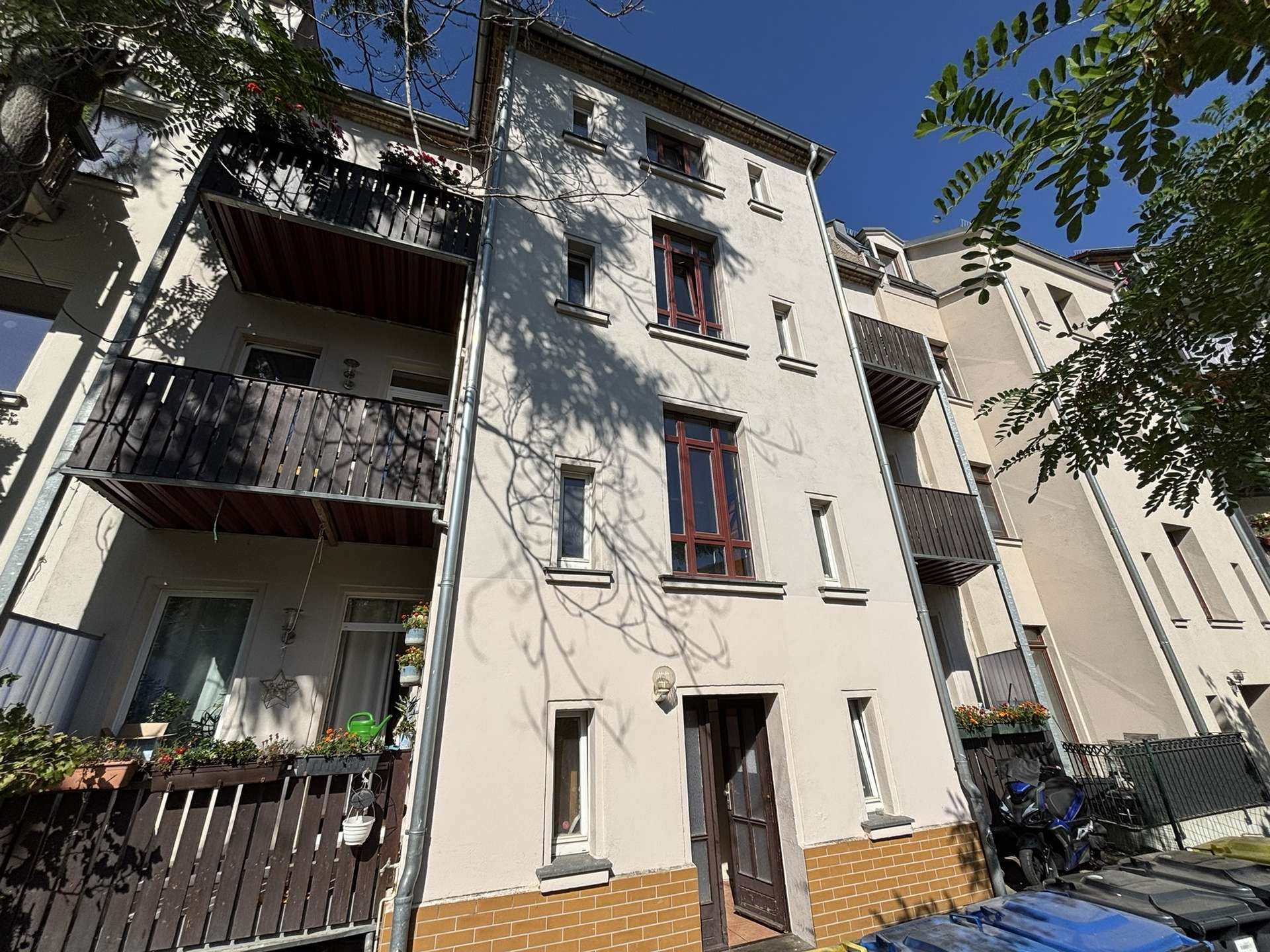 Property thumbnail 12