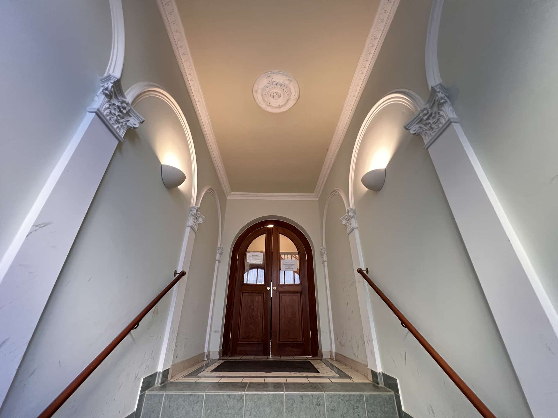 Property thumbnail 2