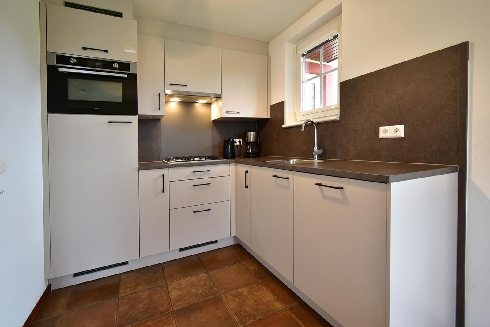 Freistehendes 4-Personen-Ferienhaus mit neuer Küche und 2 Bädern im Ferienresort Cochem (3553) – Cochem – Vorschaubild 9