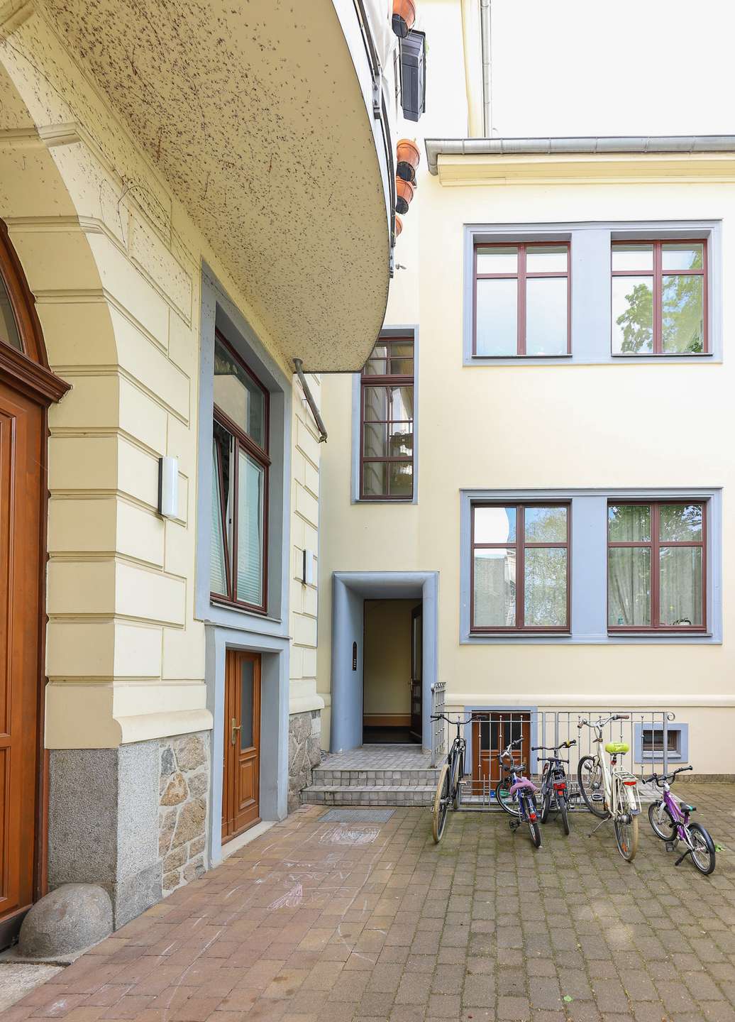 Property thumbnail 11