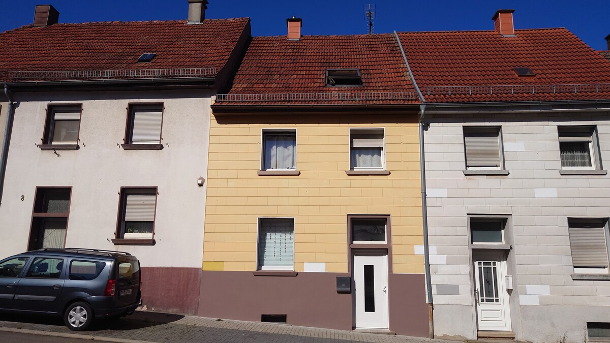 Reihenmittelhaus – Pirmasens – Bild 1 von 11