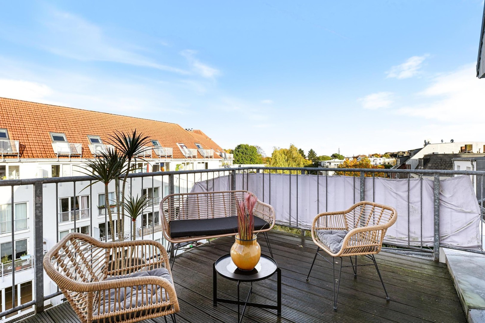 Property thumbnail 10