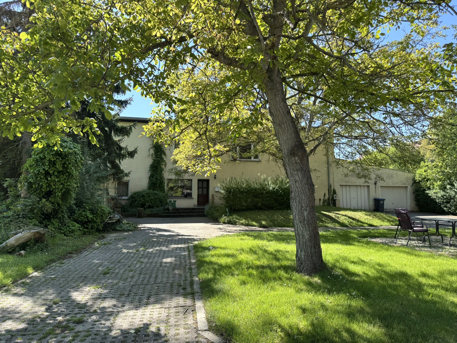 Landanwesen (2,9ha) mit großem Haus und Gewerbehalle – Liebschützberg – Vorschaubild 2
