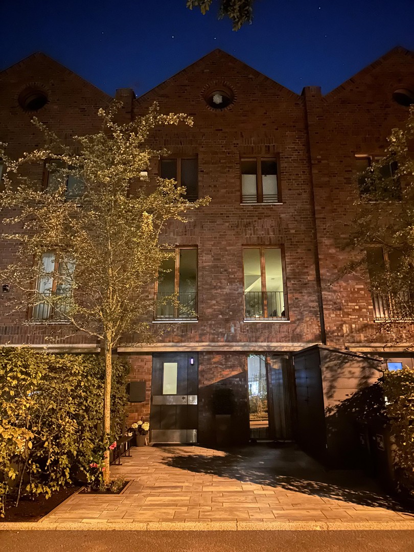 Property thumbnail 2