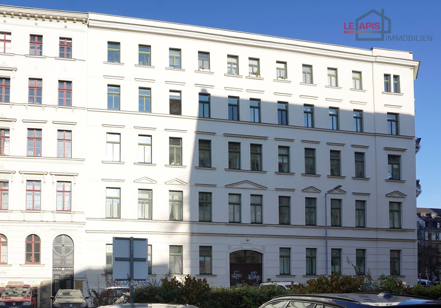 Property thumbnail 2