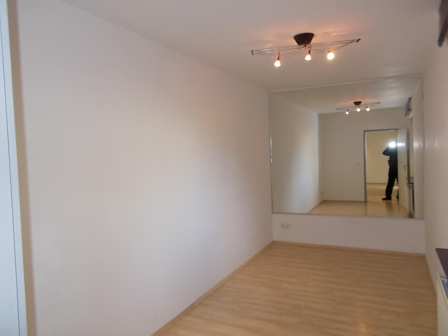 Property thumbnail 12