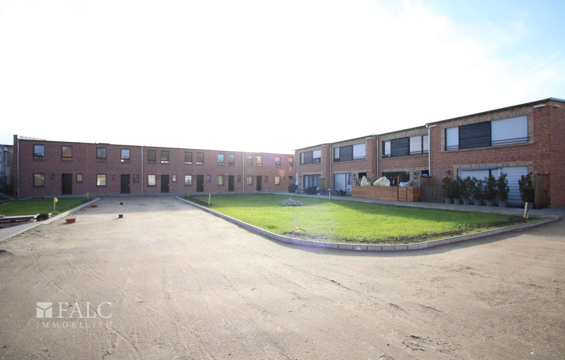 Property thumbnail 12