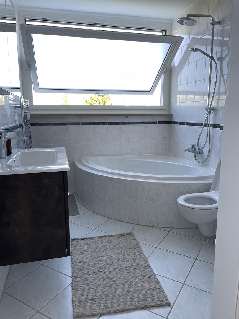 Property thumbnail 10