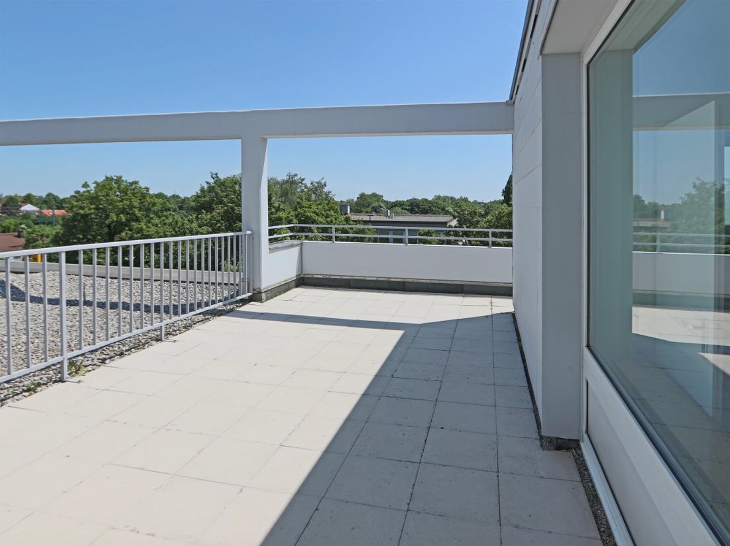 Property thumbnail 17