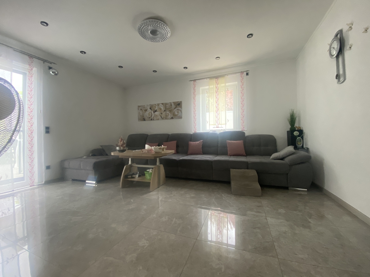Sehr schöner, moderner Bungalow mit großem Carport in Störnstein zu verkaufen! – Störnstein – Vorschaubild 7