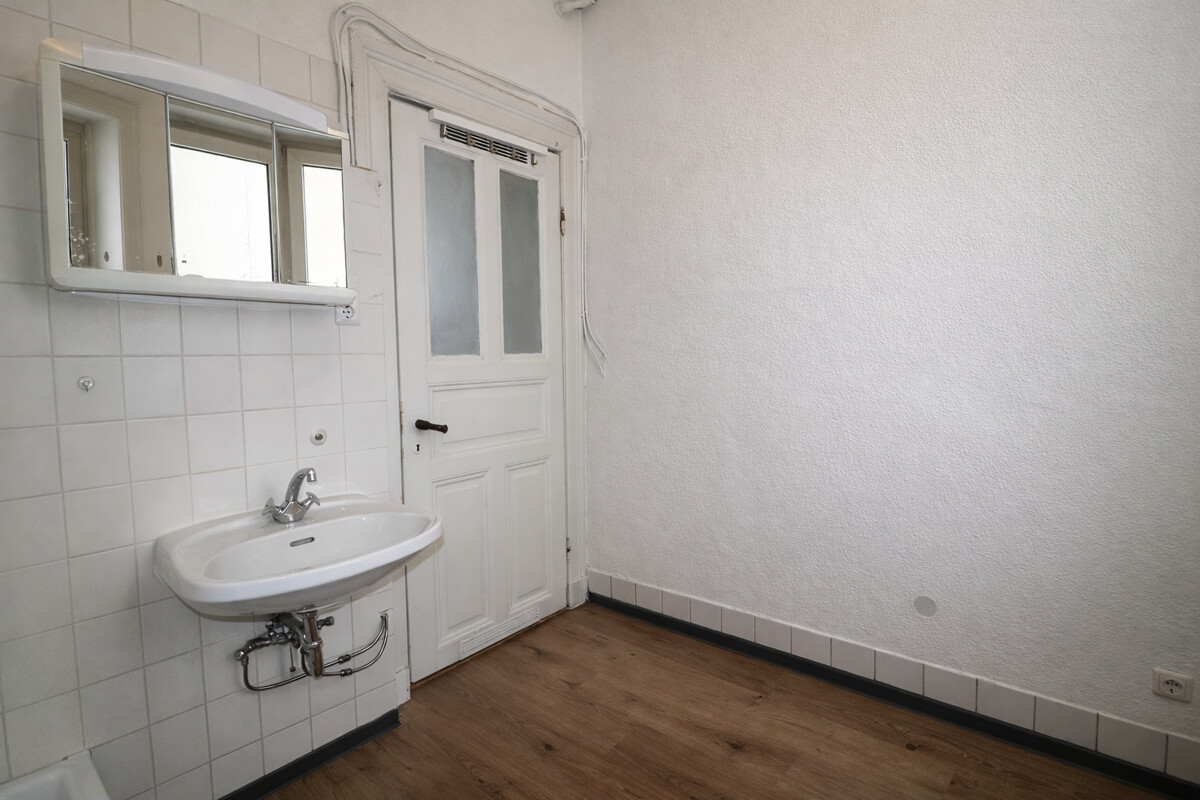 Property thumbnail 7