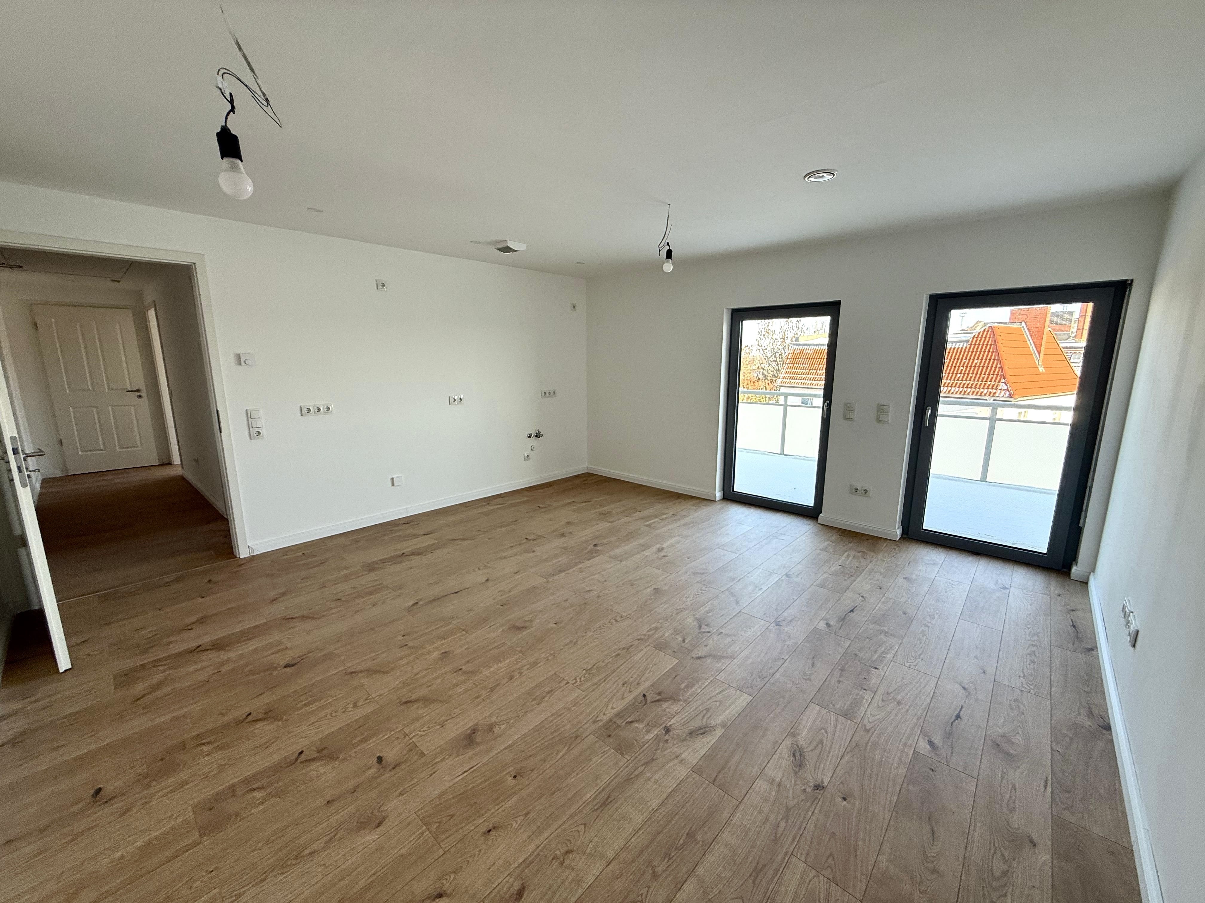 Gemütliche 2-Raum-Wohnung im Dachgeschoss mit Balkon – Magdeburg – Vorschaubild 2