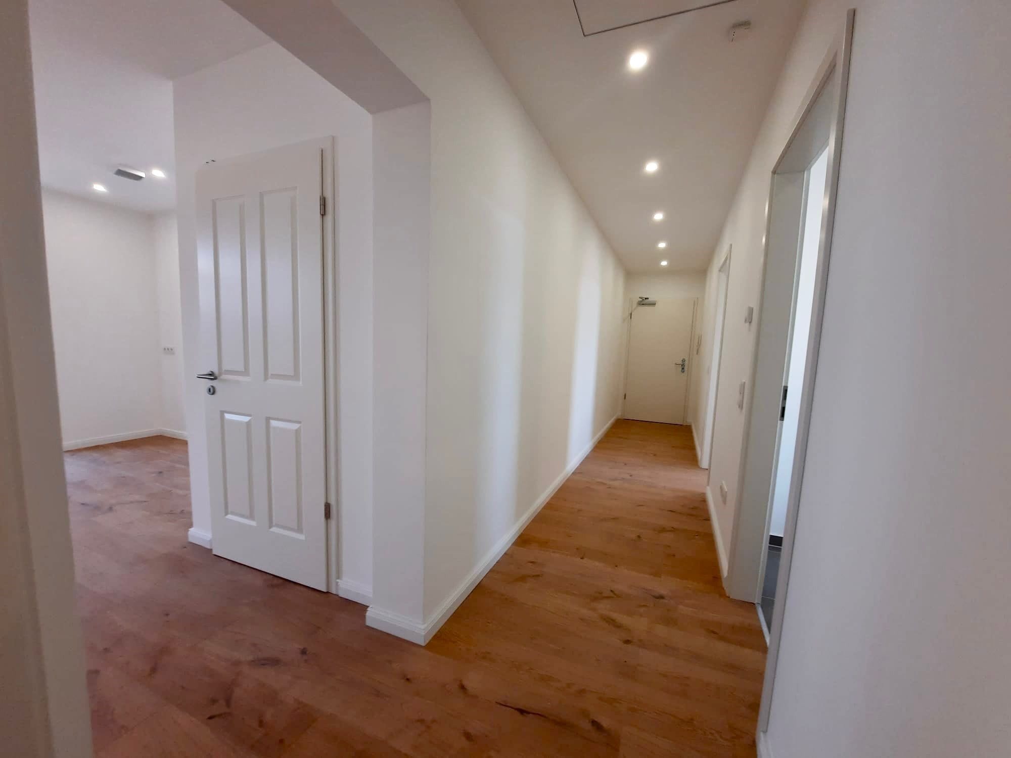 Moderne 3-Raum-Wohnung mit Balkon und viel Tageslicht ! – Magdeburg – Vorschaubild 9