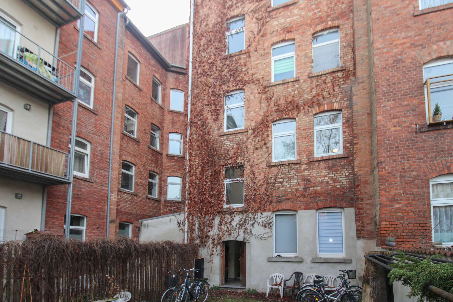 Erdgeschossfläche mit gewerblicher Nutzung und Umnutzungsoptionen zu Wohnzwecken – Erfurt – Vorschaubild 12