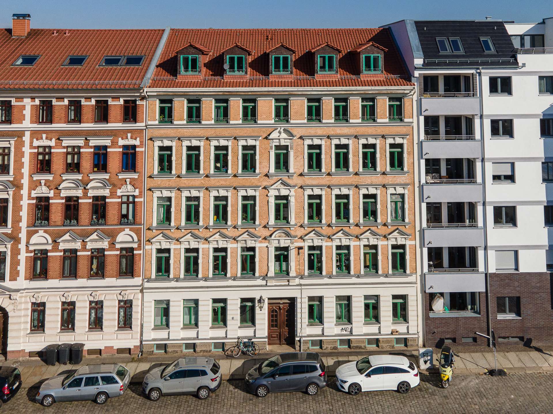 Property thumbnail 2