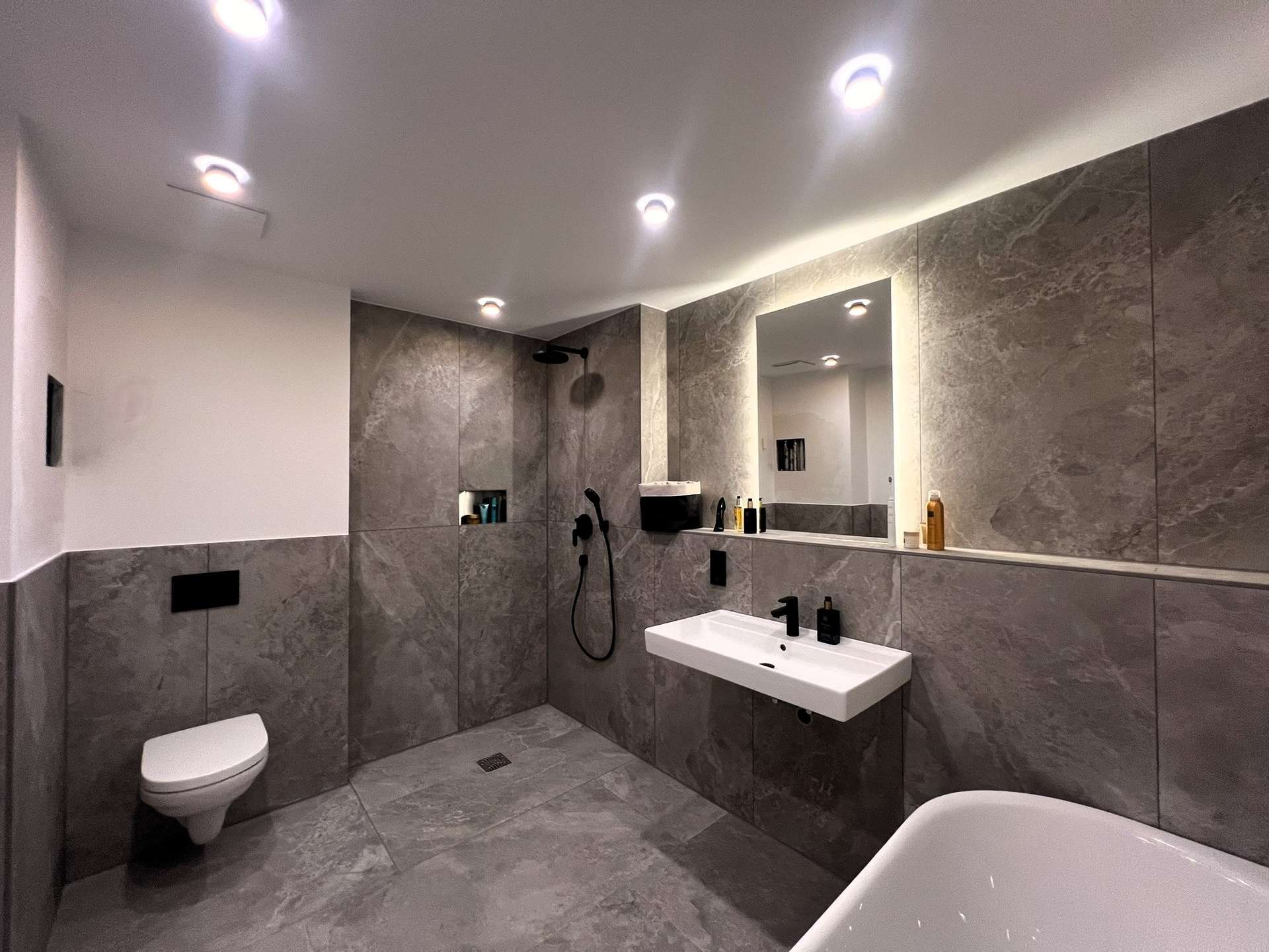 Ein Zuhause zum Aufatmen – exklusives Penthouse mit Privatsphäre - bald einziehen!