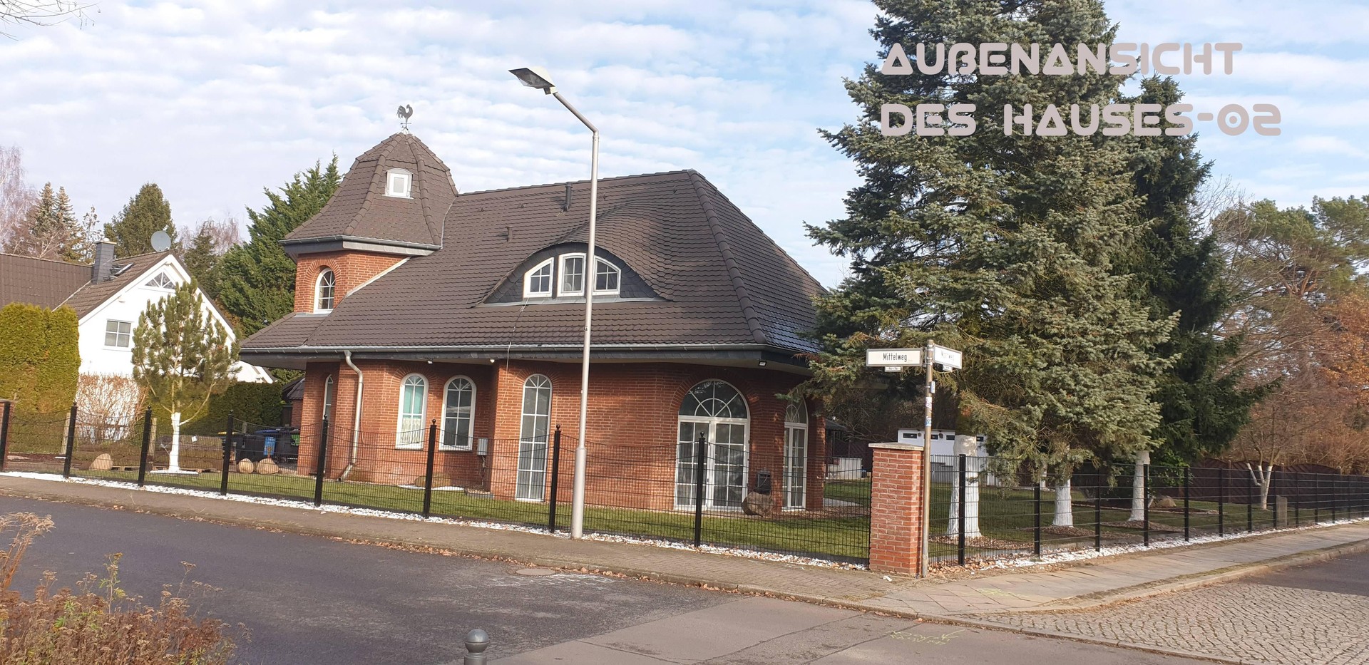 Property thumbnail 2