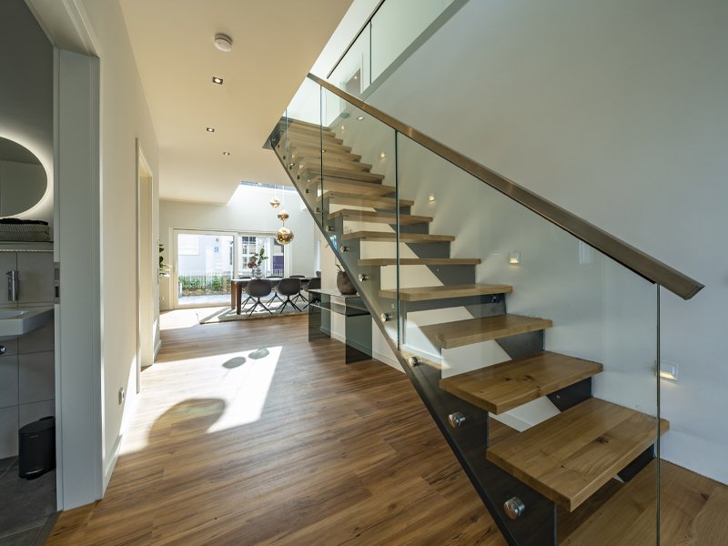 Modernes Bauhausstilhaus in direkt angebundenem Vorort von Burbach in Toplage – Burbach – Vorschaubild 8
