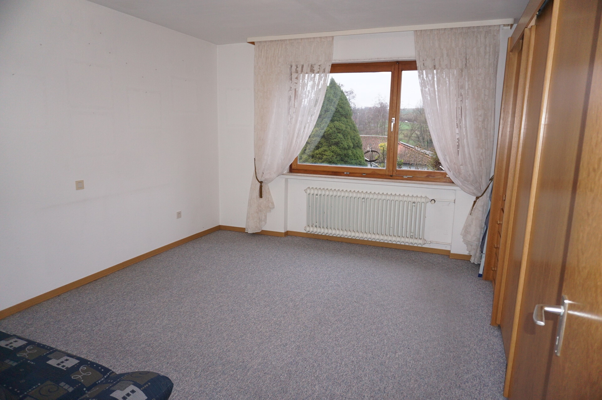 Attraktives Zweifamilienhaus in ruhiger, naturnaher Lage. Keine Käuferprovision! – Guxhagen / Wollrode – Vorschaubild 7