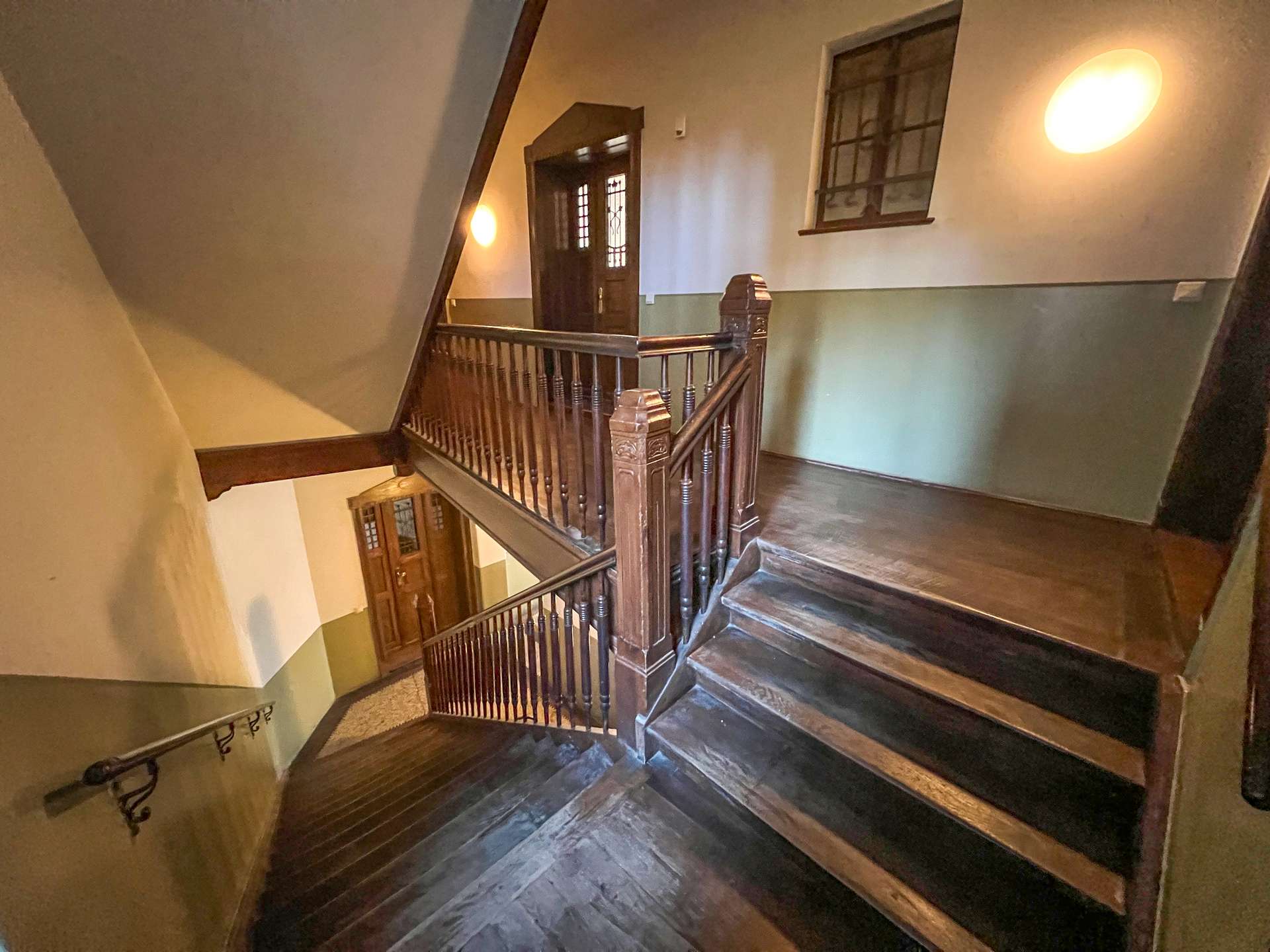 Property thumbnail 6