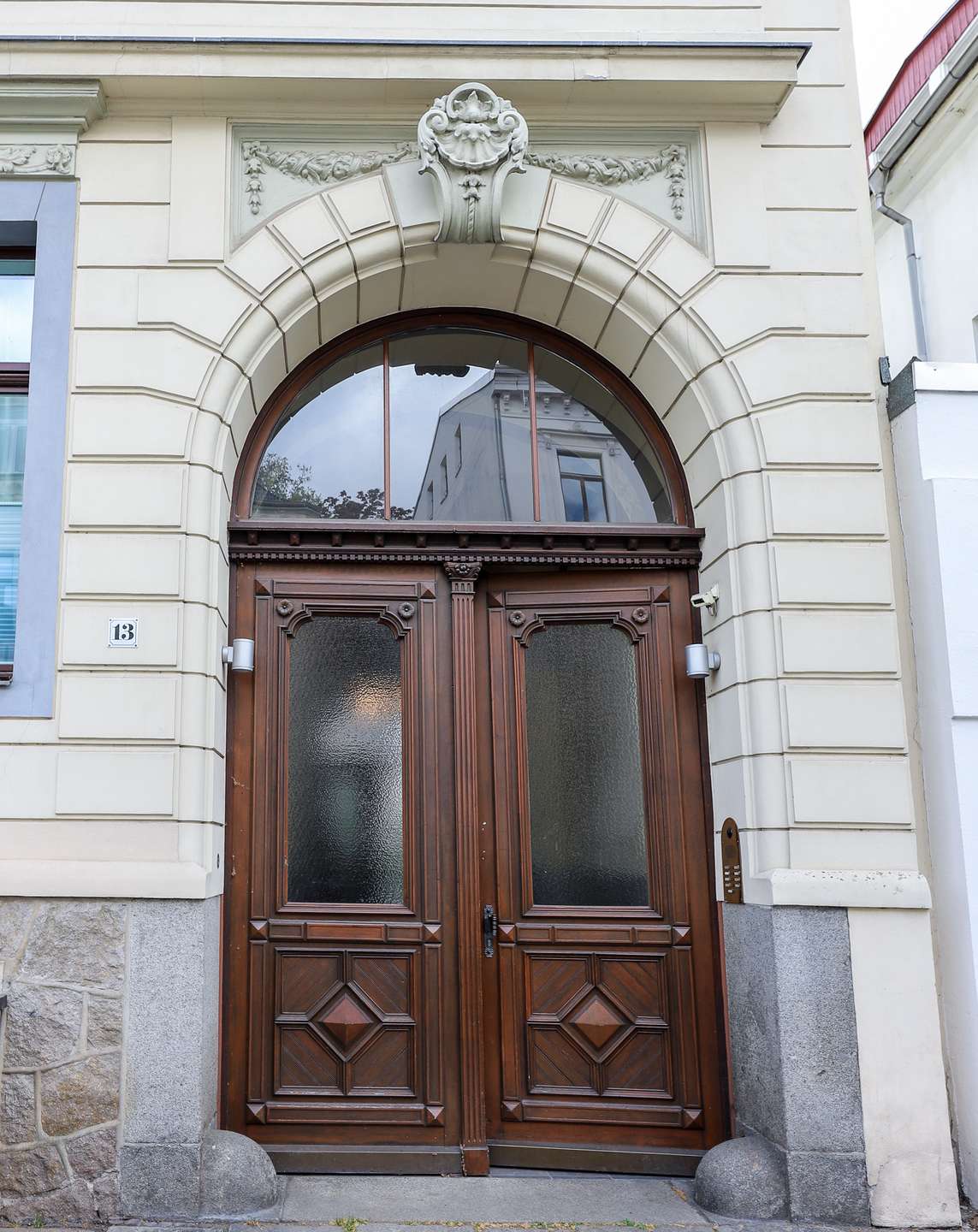 Property thumbnail 6