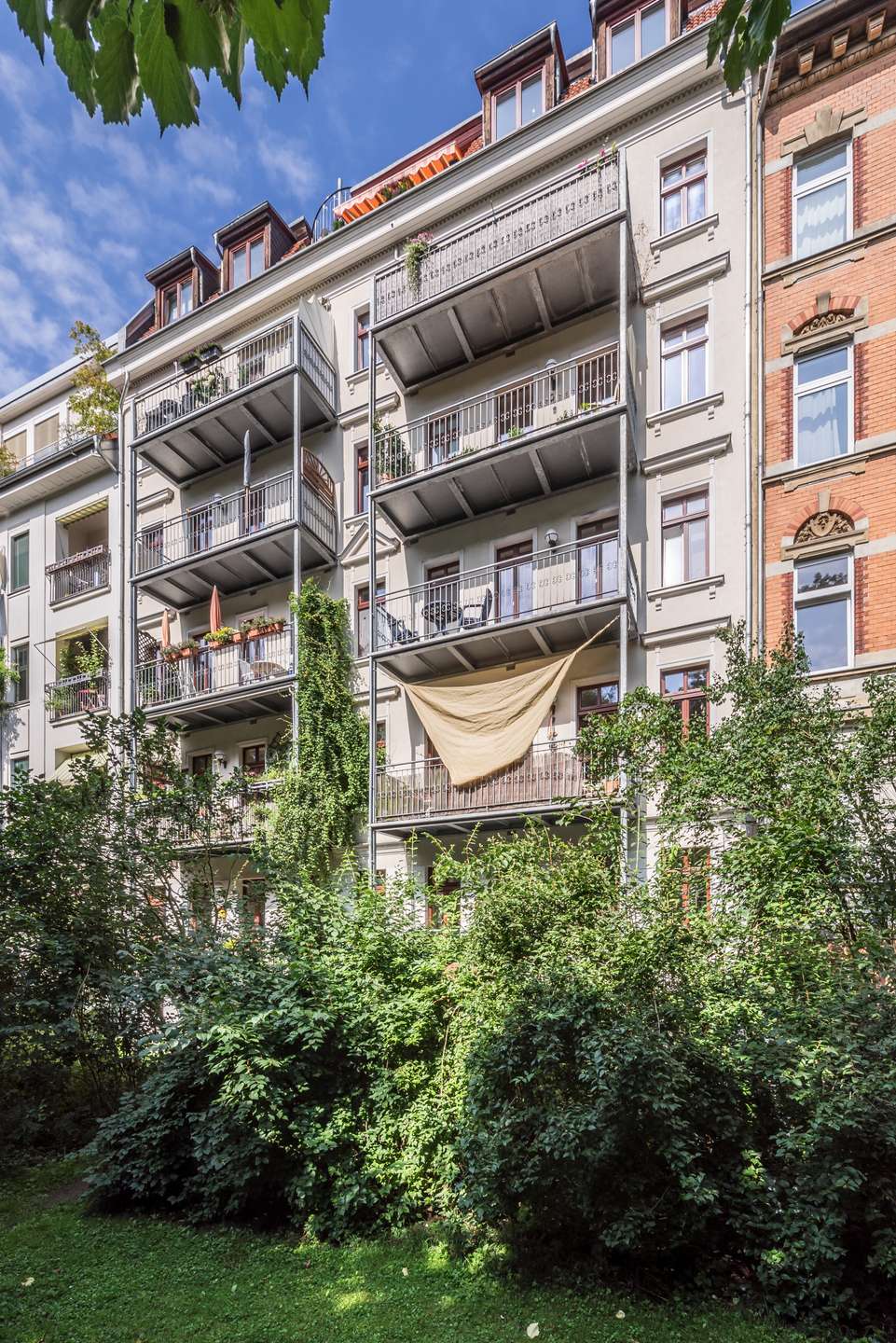 Property thumbnail 6