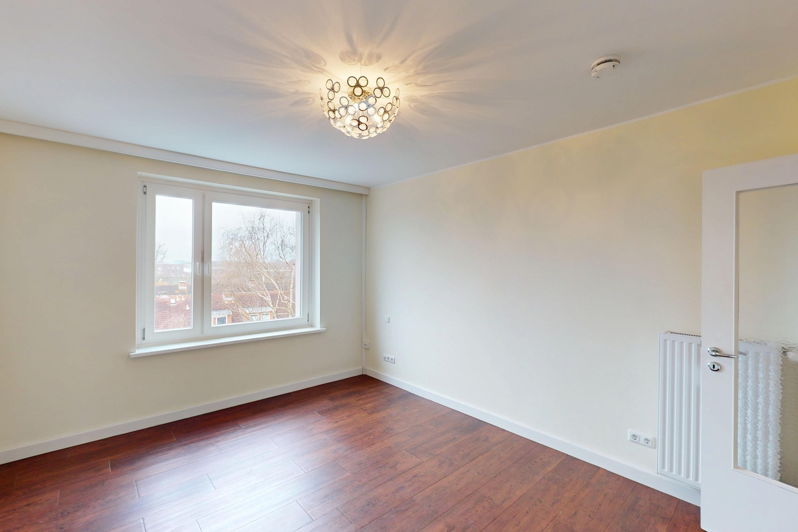 Property thumbnail 9