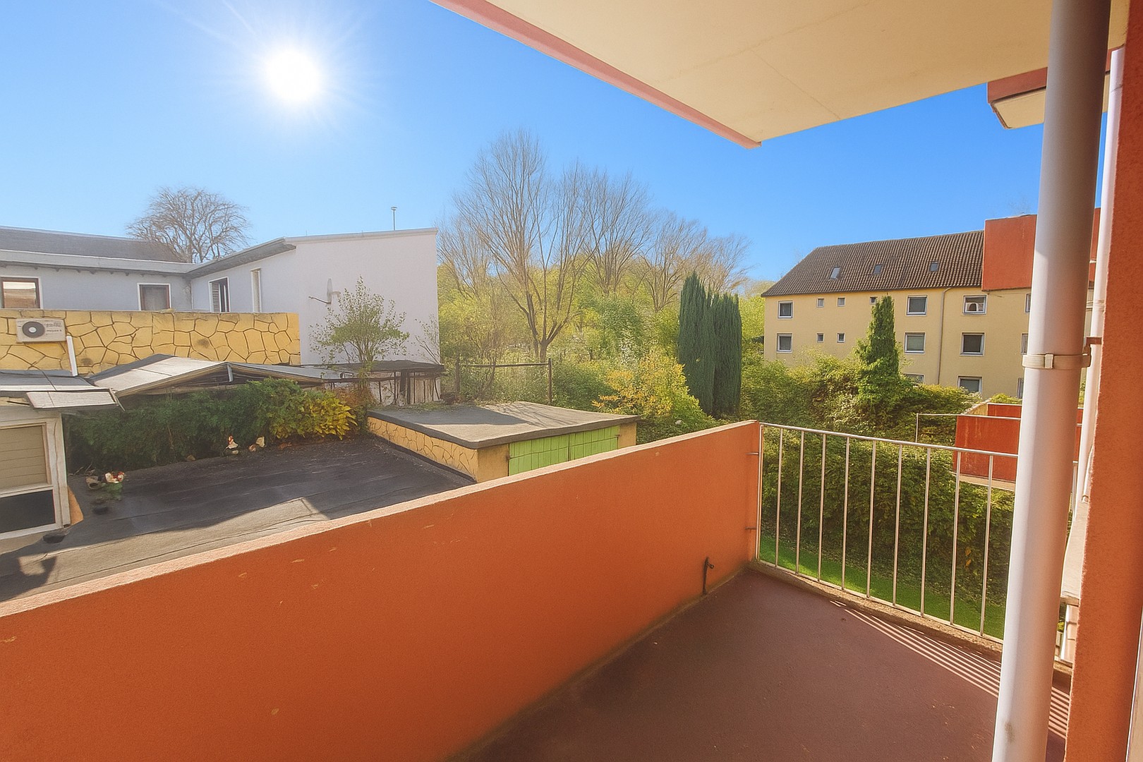 Lichtdurchflutete 3-Zimmerwohnung in unmittelbarer Uninähe mit Sonnenbalkon