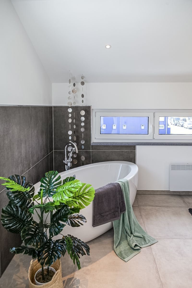 Property thumbnail 10