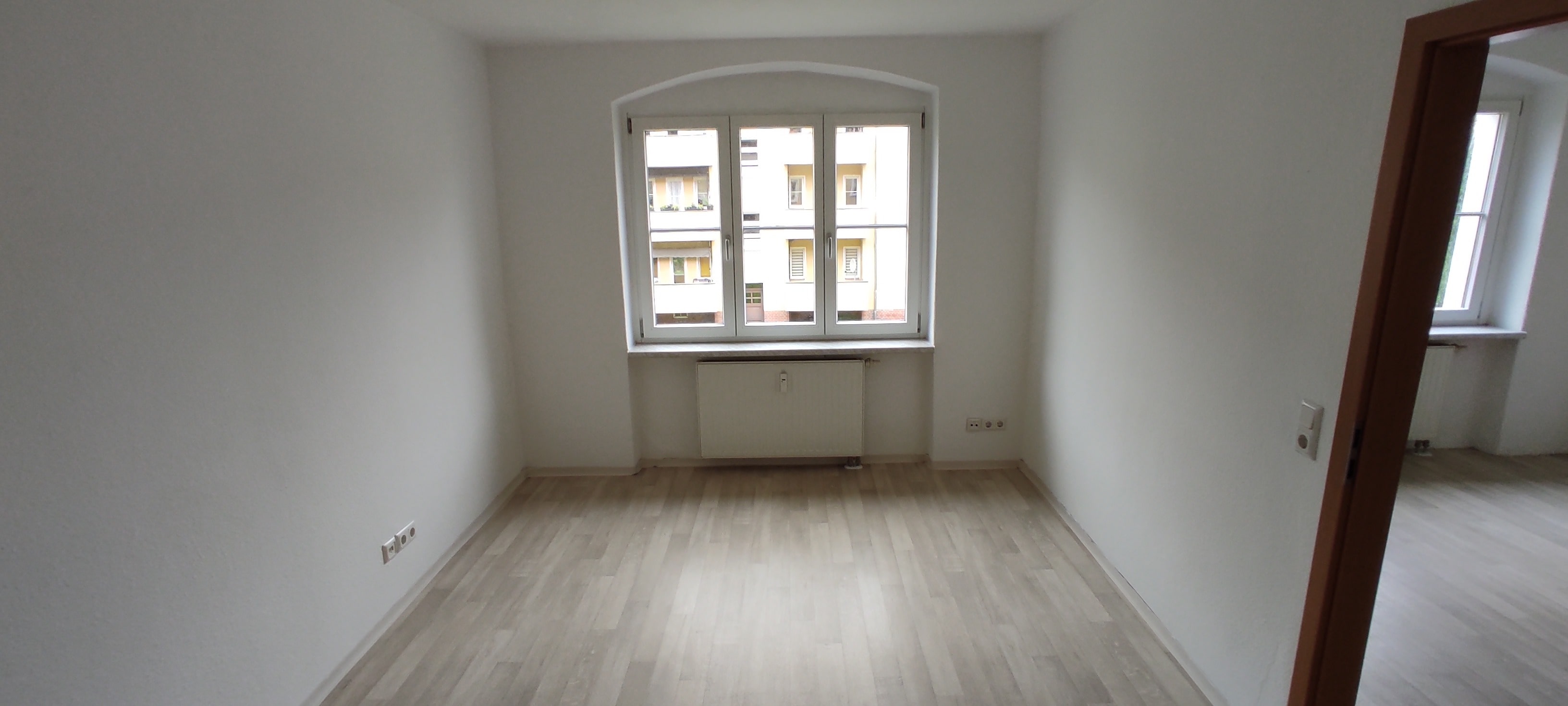 Freundlich helle 2-Raum-Wohnung für junge Pärchen – Magdeburg – Vorschaubild 5