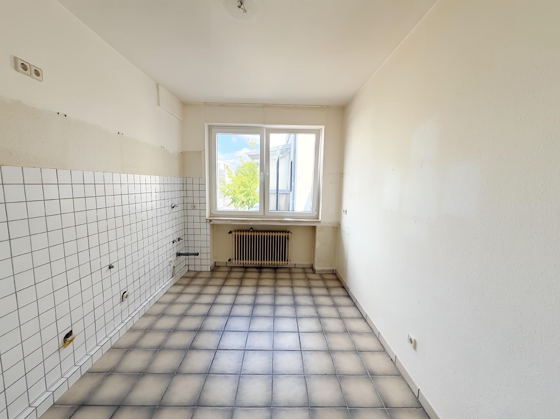 SANIERTE 2-ZIMMERWOHNUNG IN DER STADTMITTE ZU MIETEN! – Krefeld – Vorschaubild 6