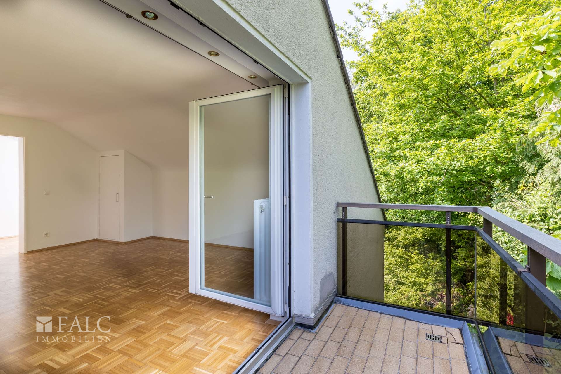 Property thumbnail 13