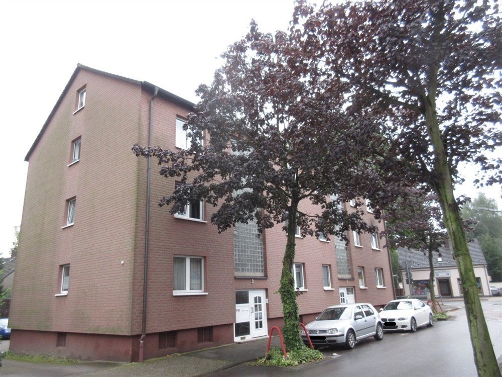 2,5-Zimmer-Wohnung im 2. Obergeschoss