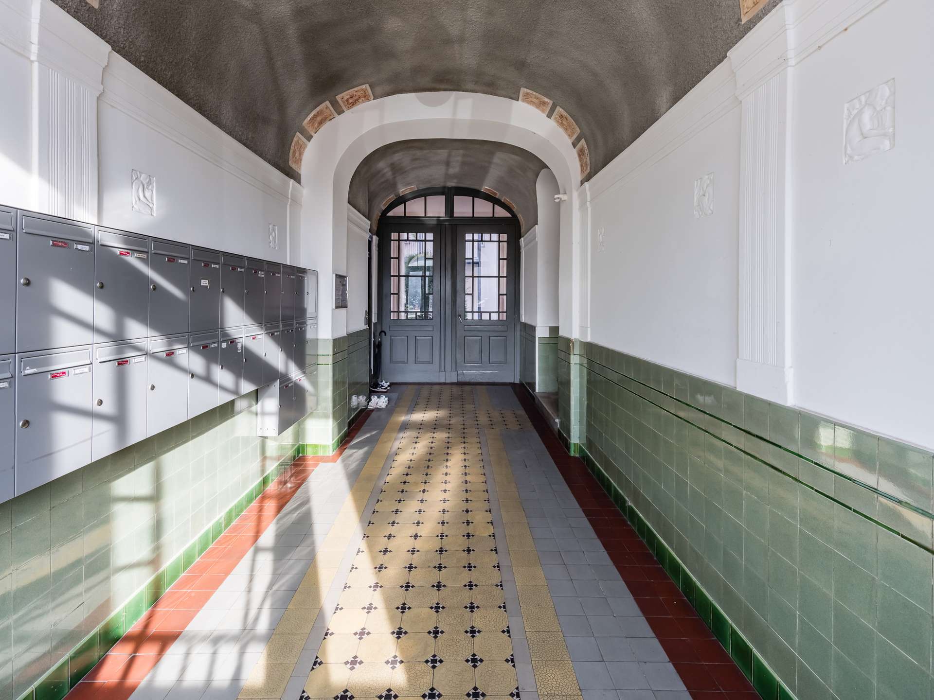 Urbanes Wohnen mit klassischem Grundriss im beliebten Neukölln – Berlin – Vorschaubild 5