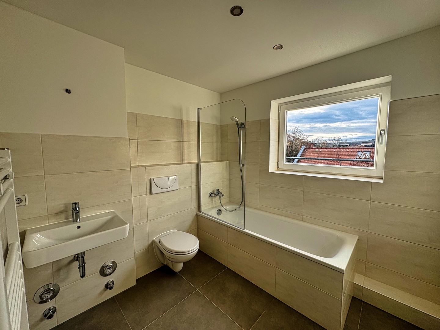 Property thumbnail 7