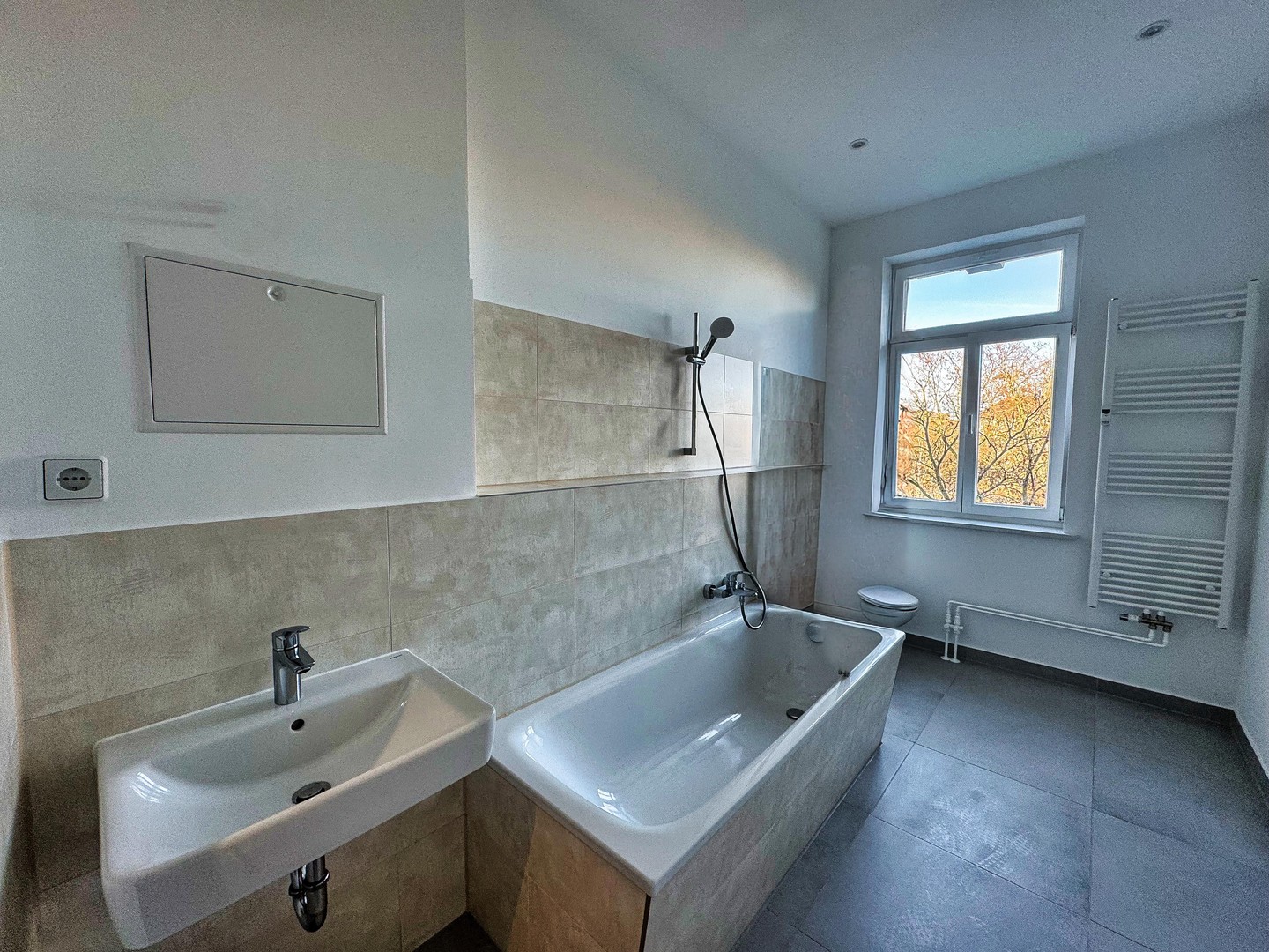 Property thumbnail 4