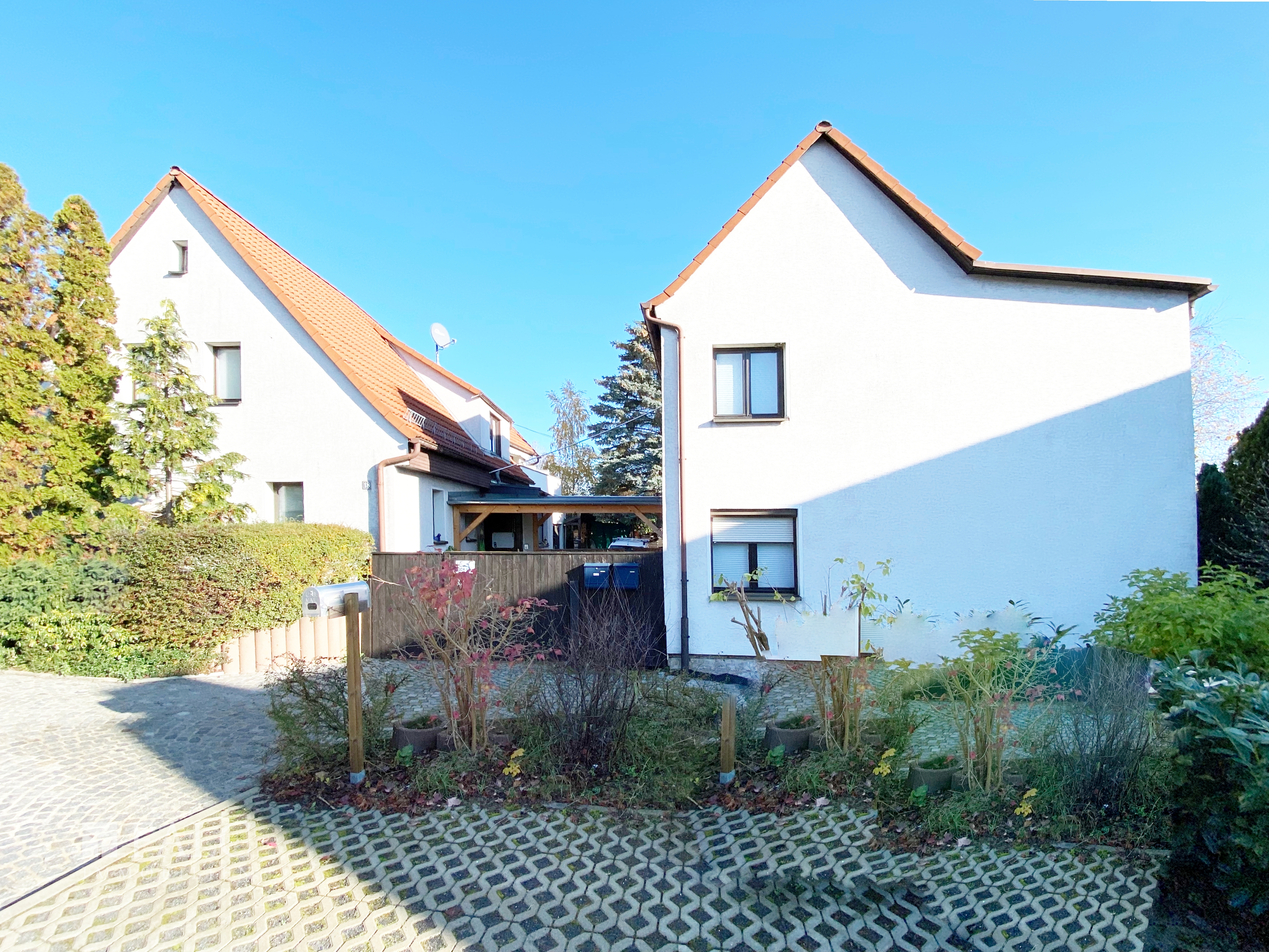 Ruhiges Familienidyll und viel Platz. Zwei wirtschaftlich getrennte Häuser+ Garten zum Einheitspreis – Bad Klosterlausnitz – Vorschaubild 3