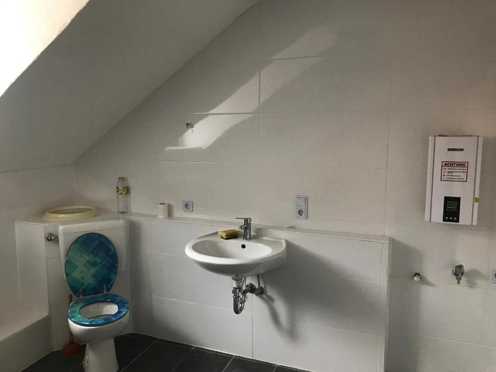 +++Stattliches 3-Familienhaus im Stadtzentrum mit Hof und großer Garage+++ – Rodalben – Vorschaubild 10