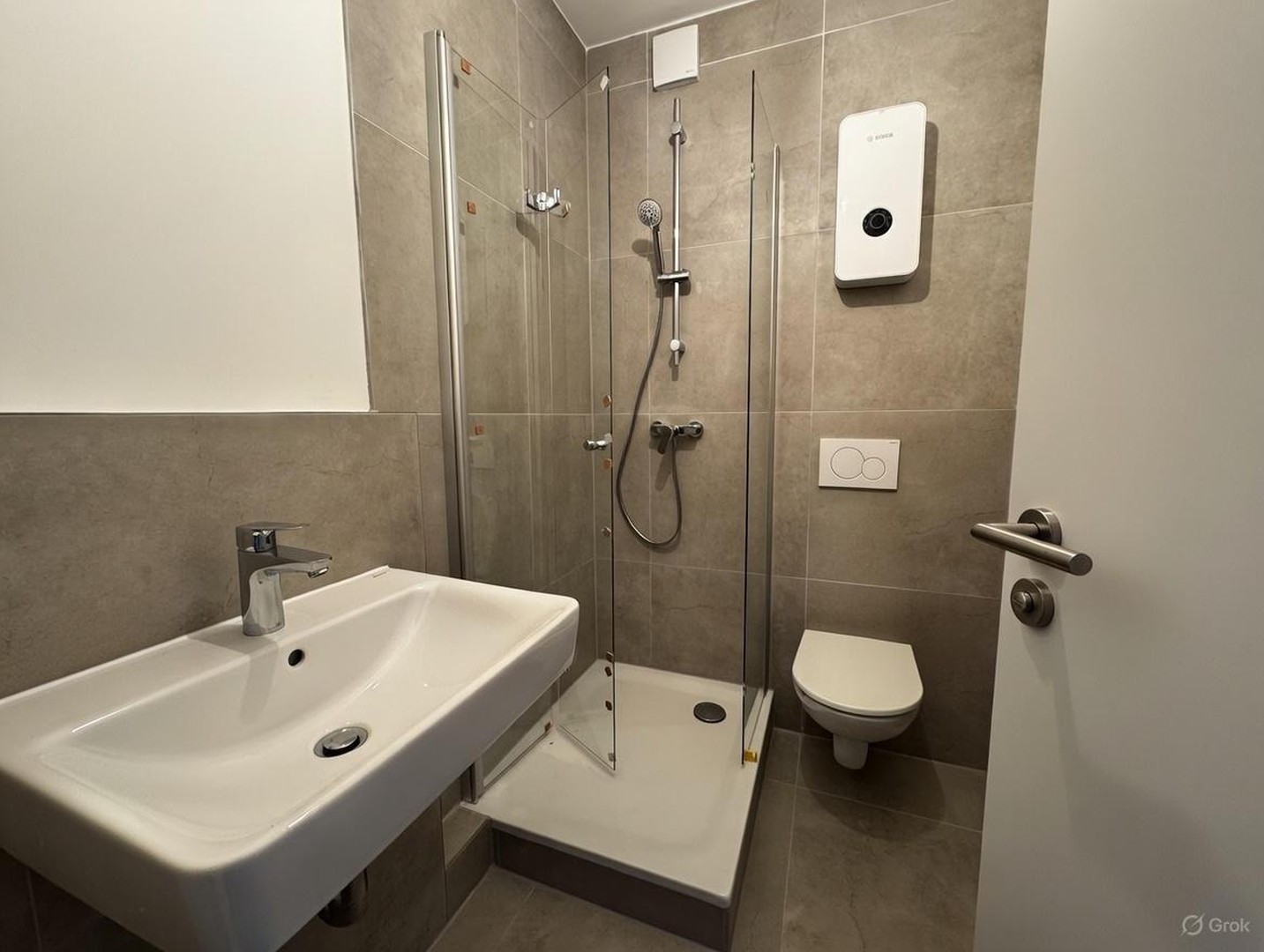 Property thumbnail 2