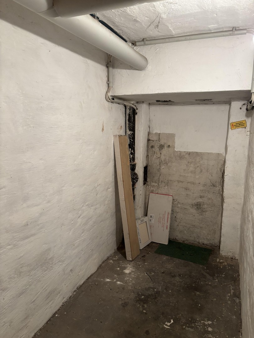 Property thumbnail 12