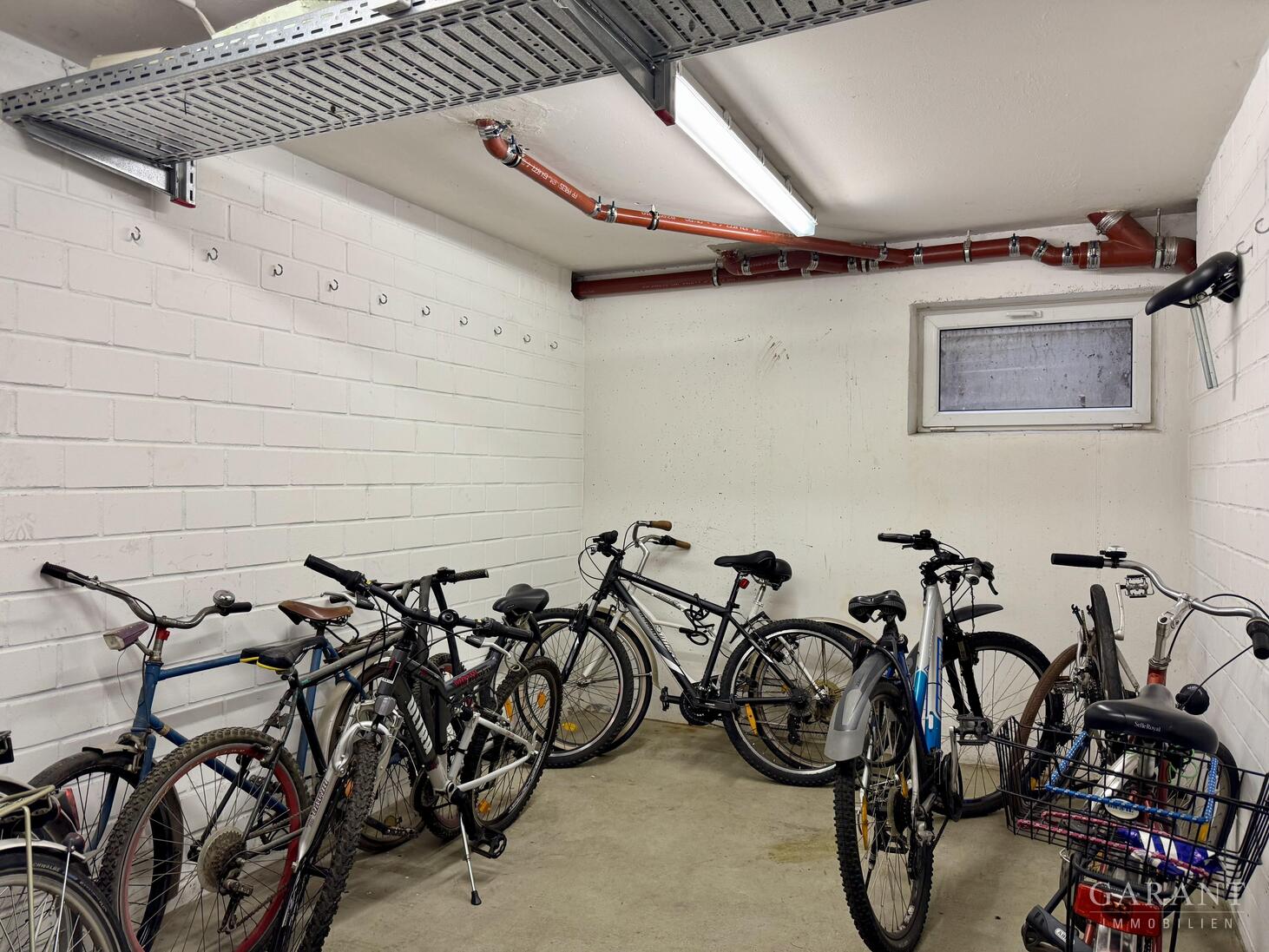 Property thumbnail 8