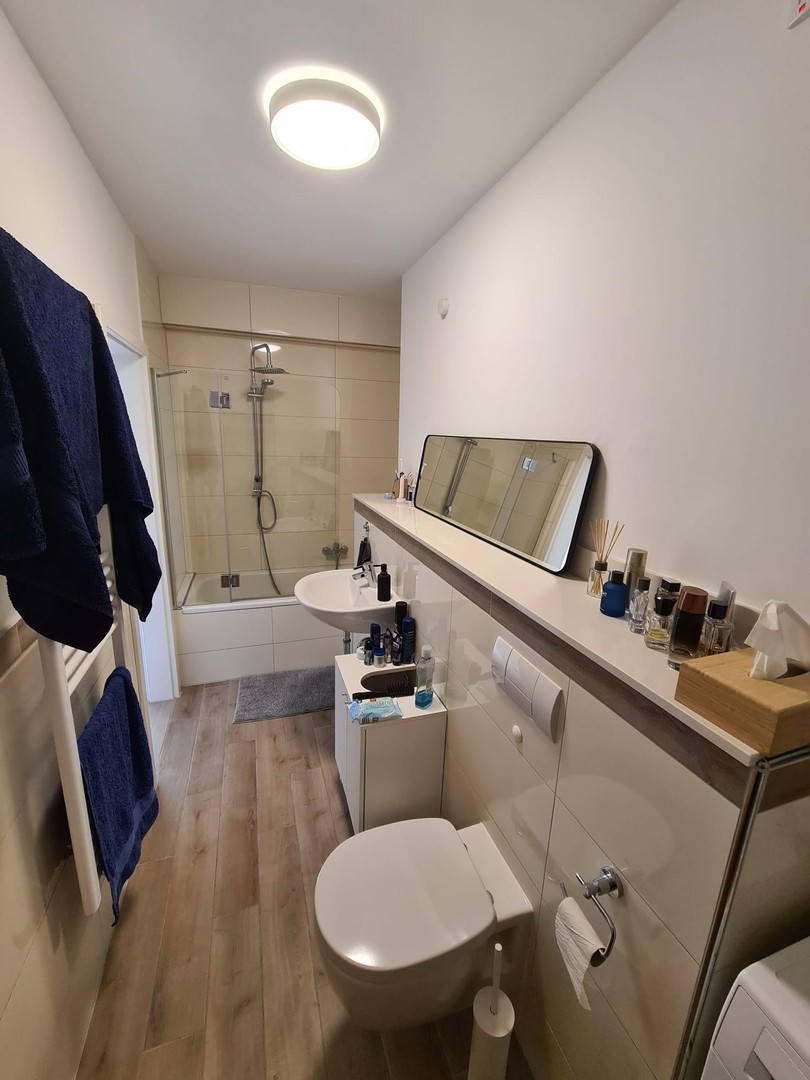 Property thumbnail 11